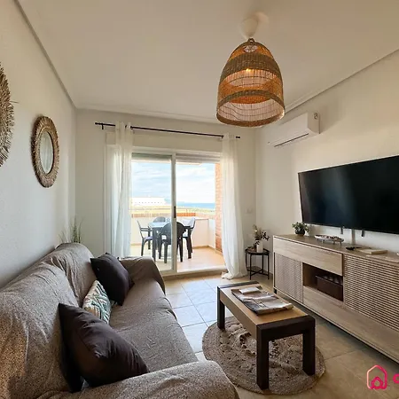 Luz De Mar * أوروبيسا ذيل مار